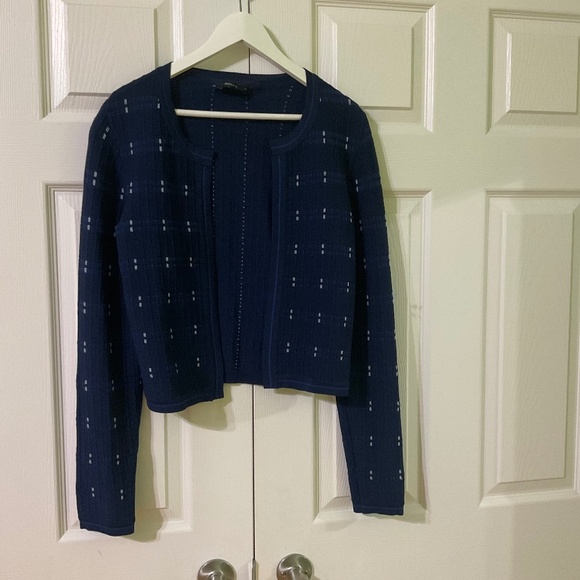 RW &Co navy cardigan, knitted, varsity style, casual outerwear size M - Picture 2 of 6